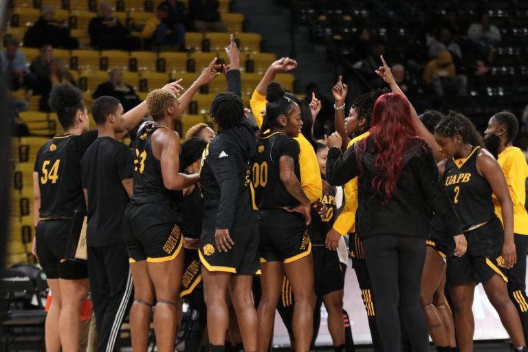 Women’s UAPB Basketball Celebrate 74-70 Win Over Arkansas Razorbacks